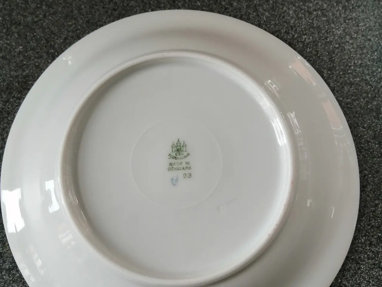 Billede 3 - Apollon kartoffelskål +2 dybe tallerkner