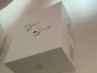 Airpods Pro 3 **UÅBNET**