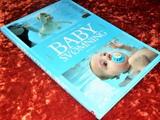 Politikens bog om babysvømning, Ulrika Færch