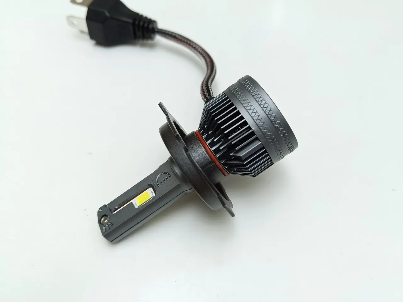 Billede 6 - NY! 23000LM Stærk H4 LED Pærer / Bulbs