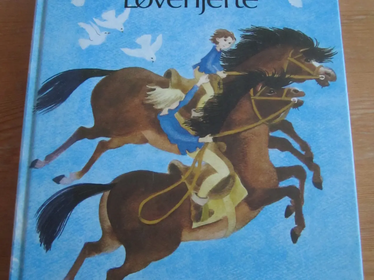 Billede 3 - Skønne ASTRID LINDGREN Bøger. BYD.