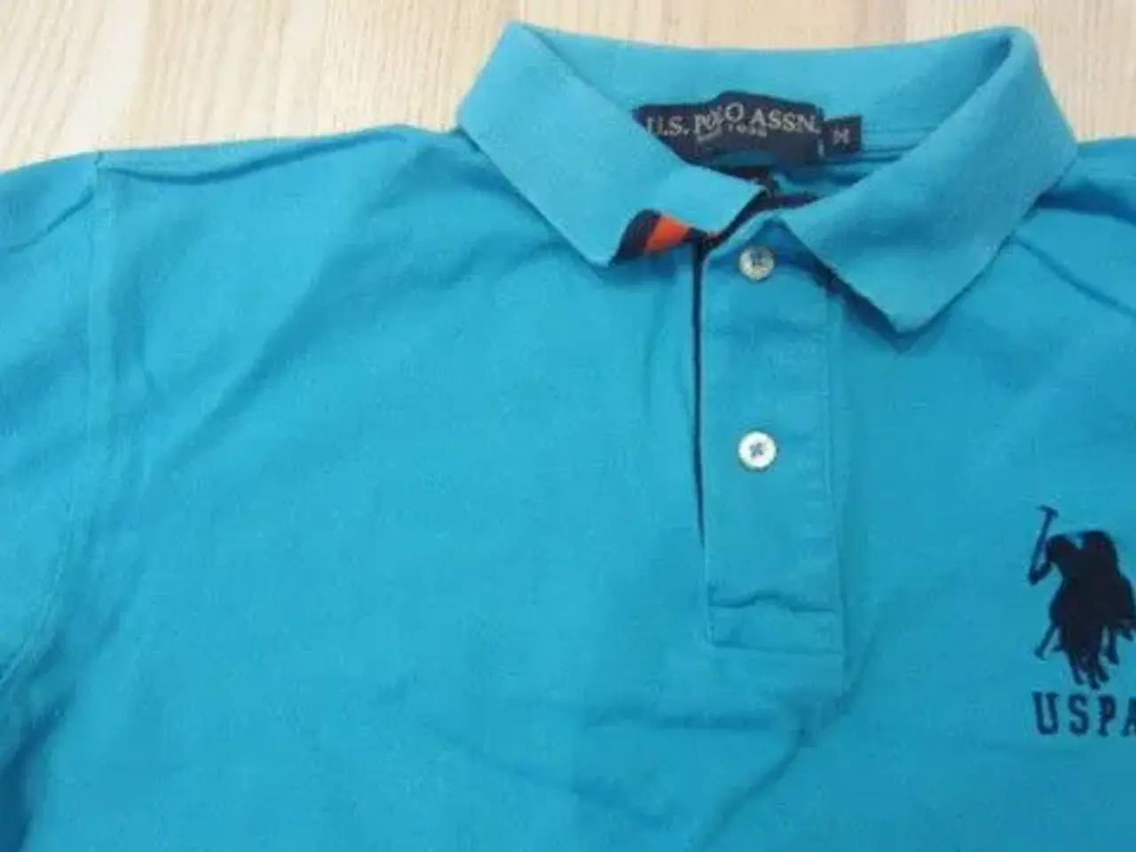 Billede 2 - Str. M, polo t-shirt fra U.S. POLO ASSN.