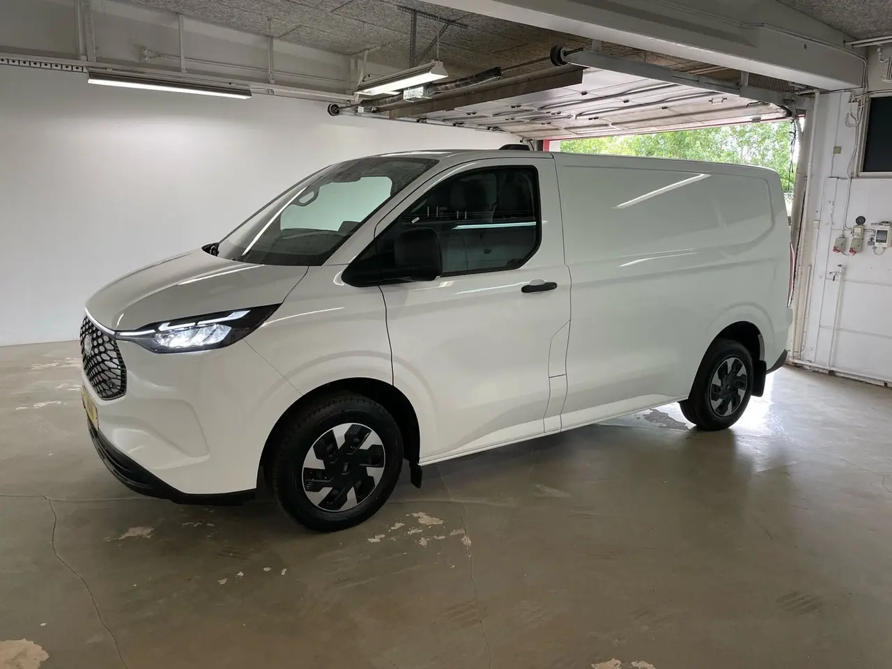 Billede 1 - Ford E-Transit Custom 320 L1 64 Trend