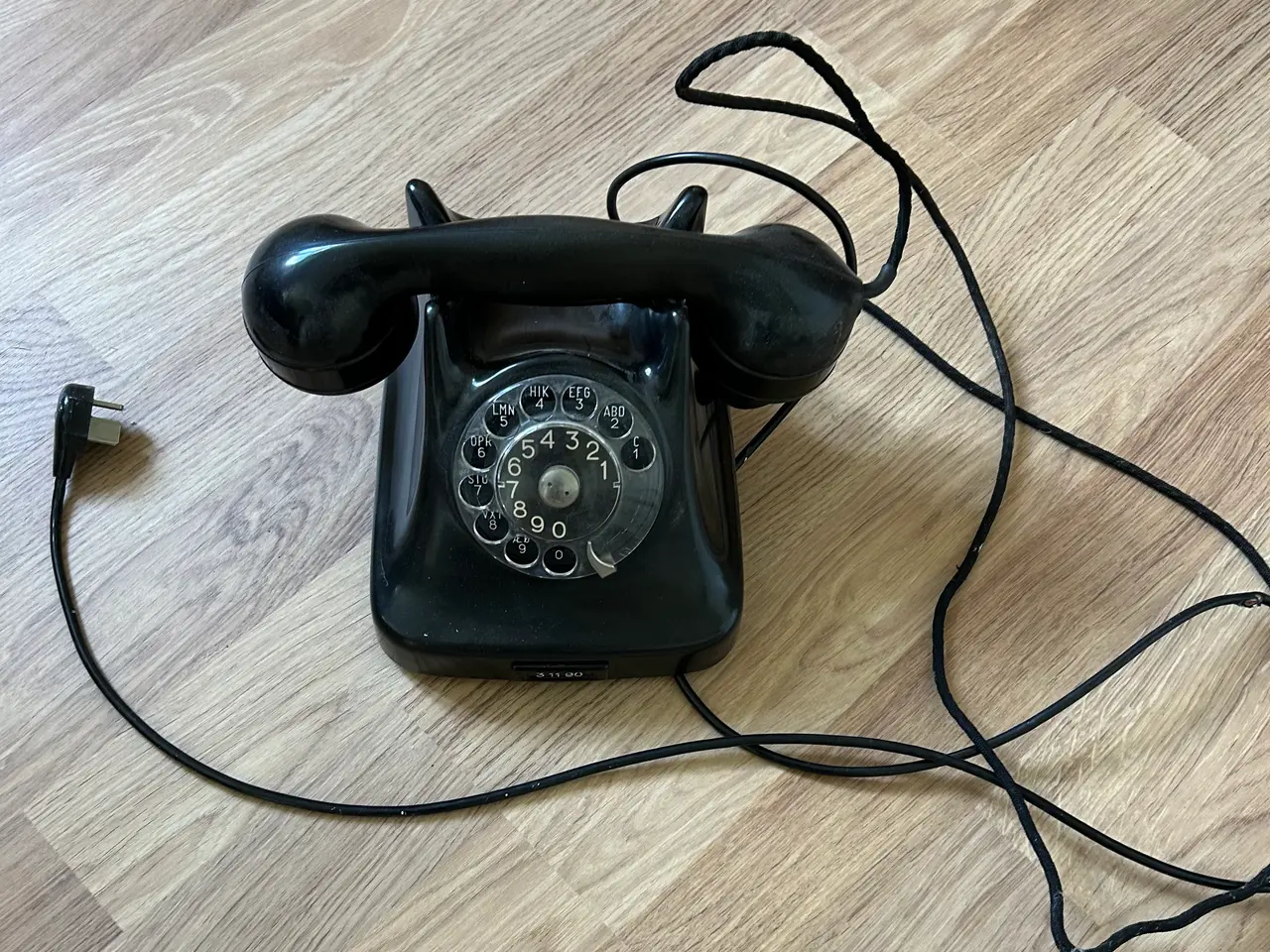 Billede 1 - Gammel telefon