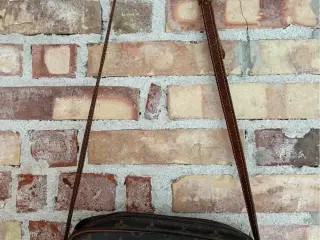 👜 Louis Vuitton Jeune Fille Monogram crossbody –