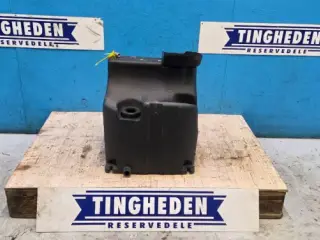 New Holland TN75F Dieseltank 5195011