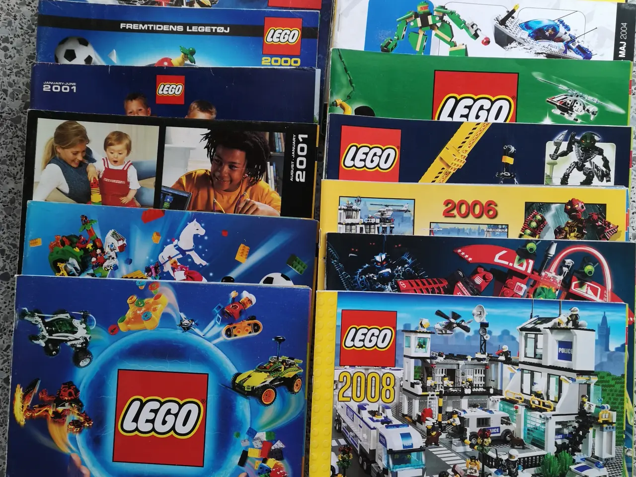 Billede 1 - Lego andet, Lego kataloger 1999 til 2008