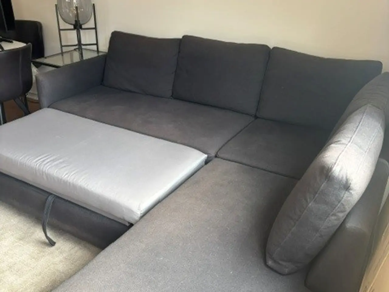 Billede 5 - Sovesofa med chaiselong & opbevaring