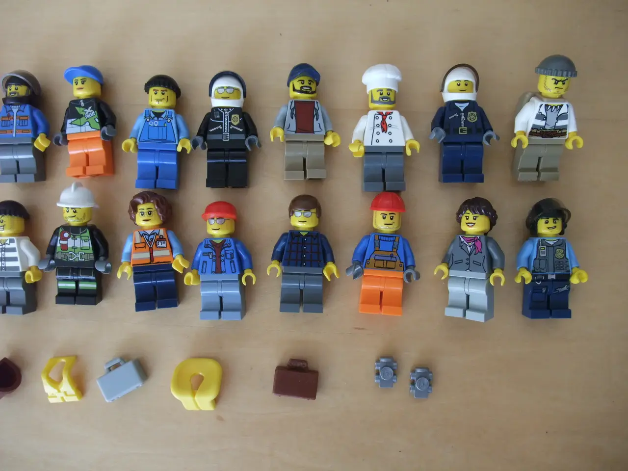 Billede 3 - Lego City Figurer+Tilbehør