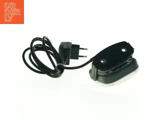 Lampe til 220v (str. 8 x 7 cm) TV “ snydelampe”