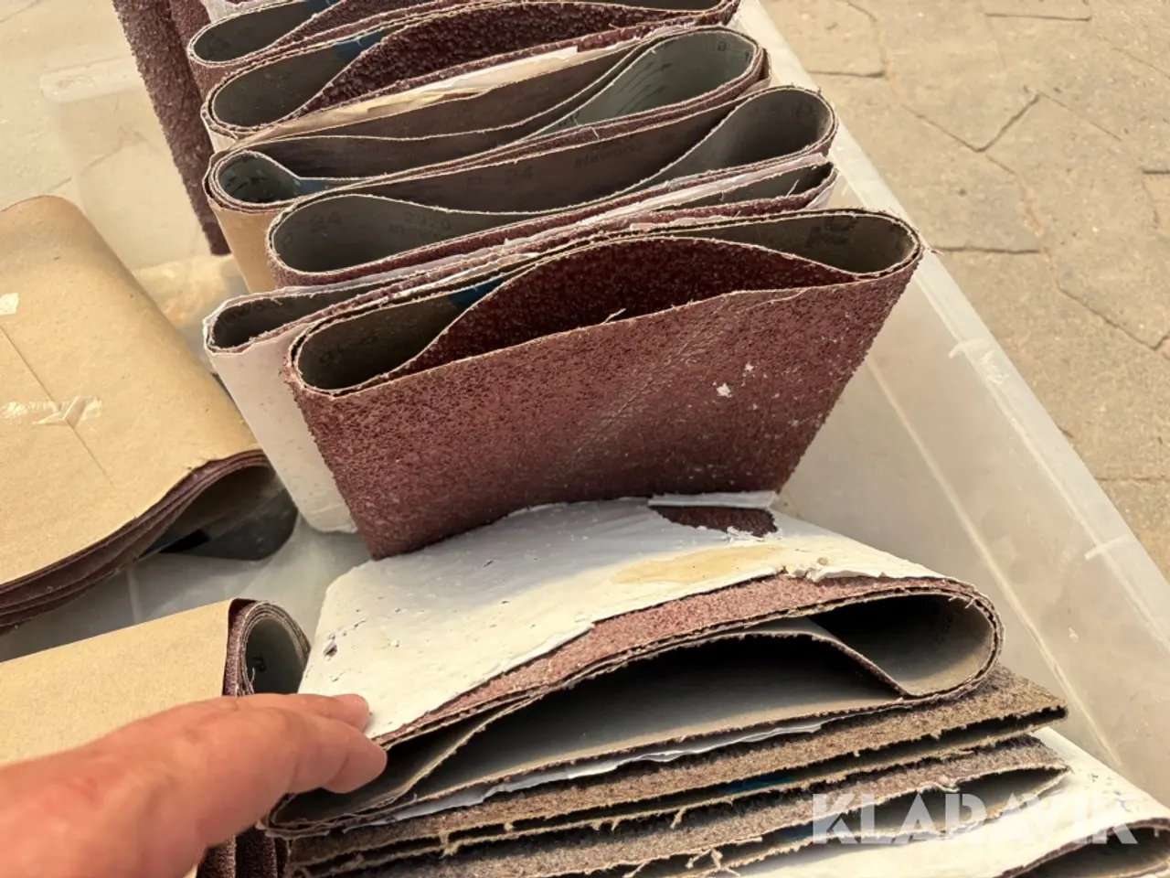 Billede 11 - Sandpapir assorteret