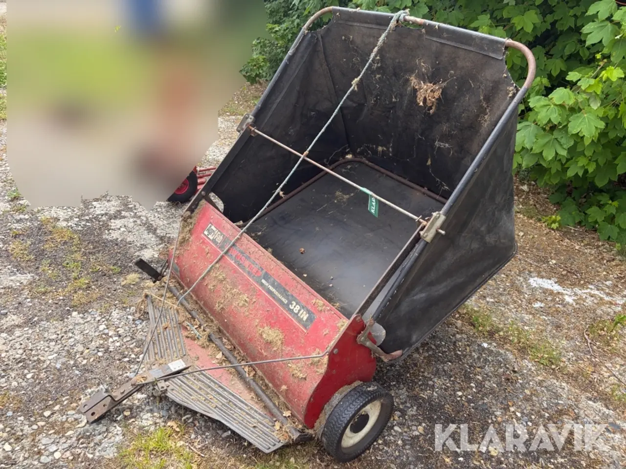 Billede 1 - Græsopsamler Agro-Fab Lawnsweep High Performance 38 IN