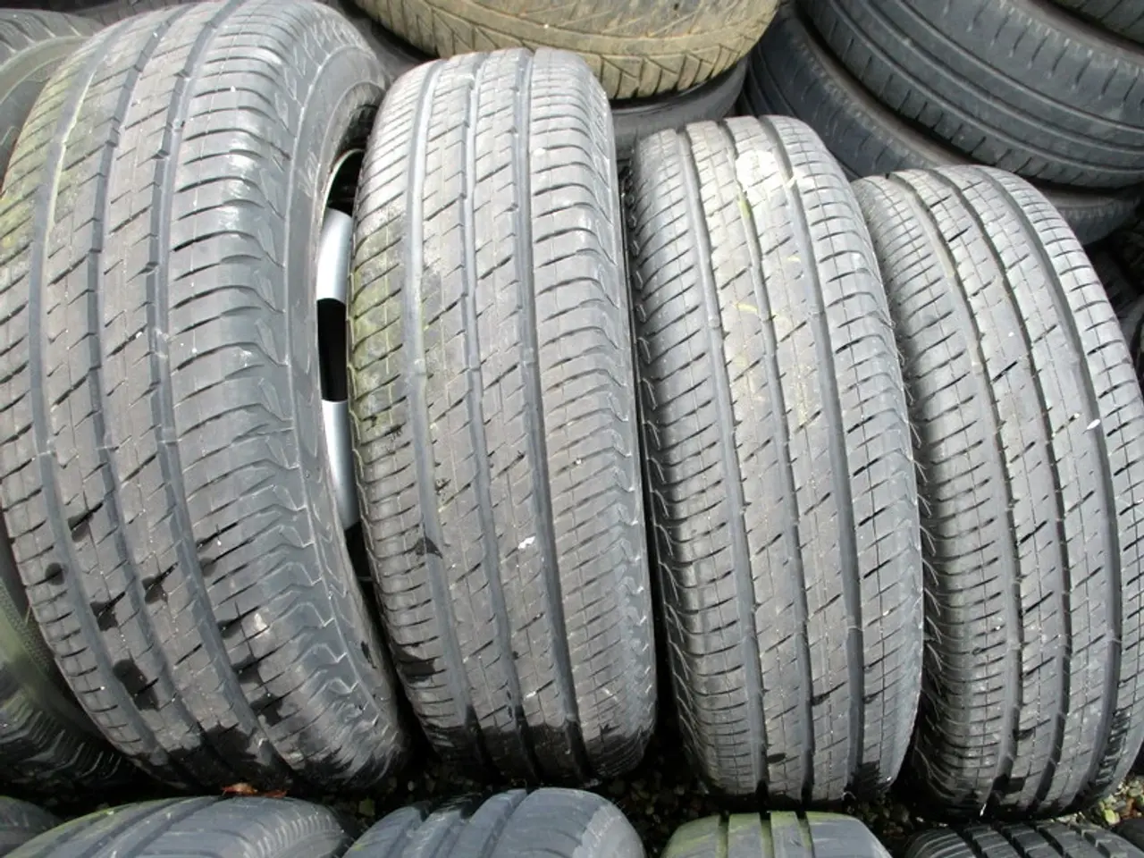 Billede 6 - 15", 16", 17", 18" varevognsdæk sommer og vinter