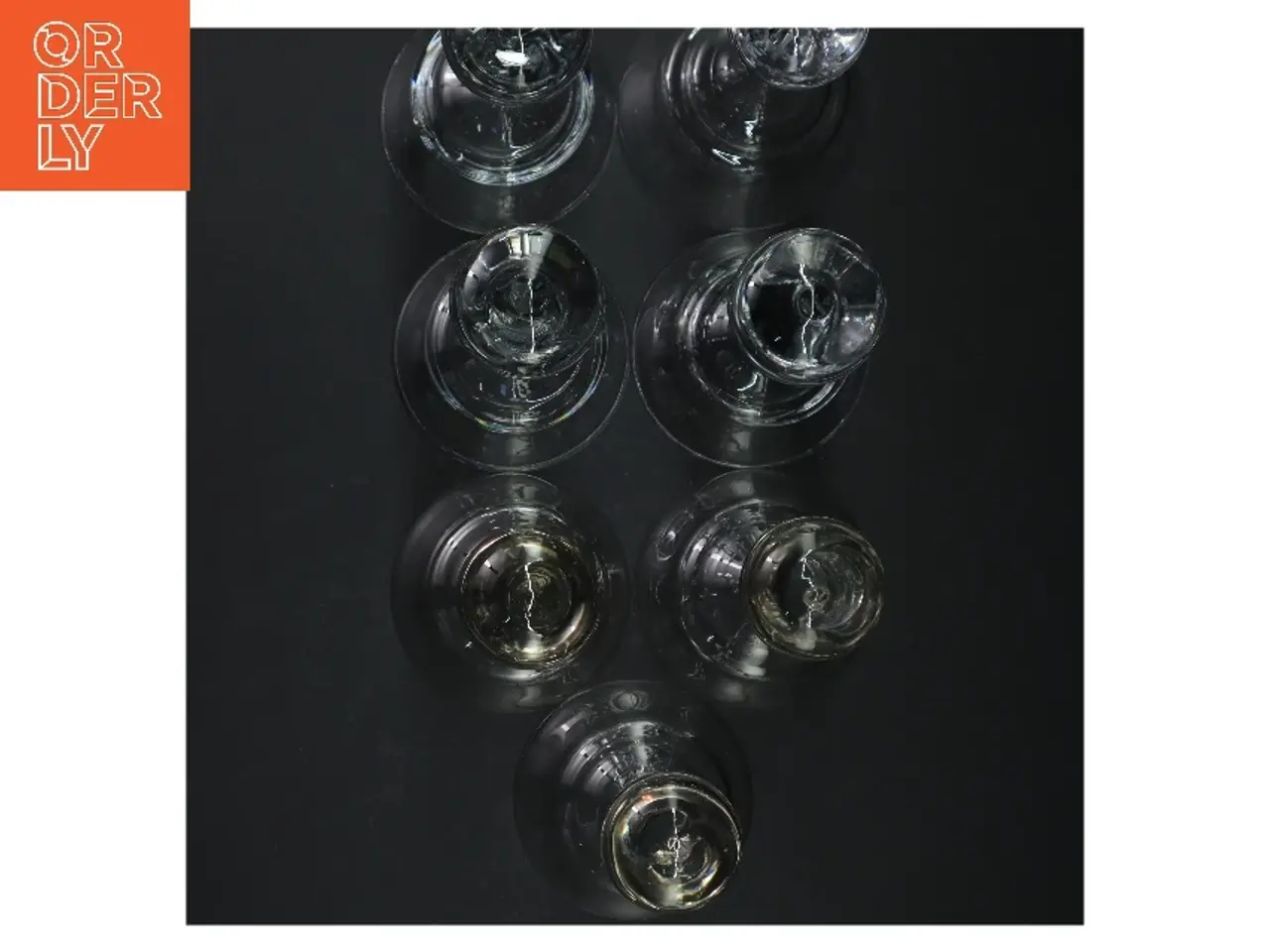 Billede 3 - Glas klokker (str. H. 15,5 cm. ø. 8,5 cm)