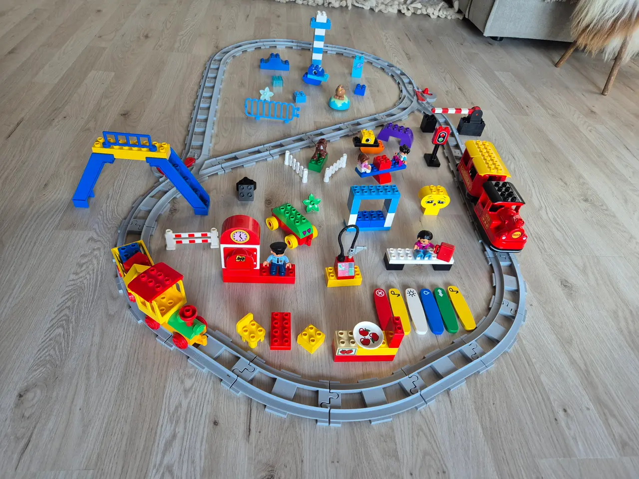 Billede 2 - Duplo Smart Elektrisk Togbane, Damptog, APP Funkti