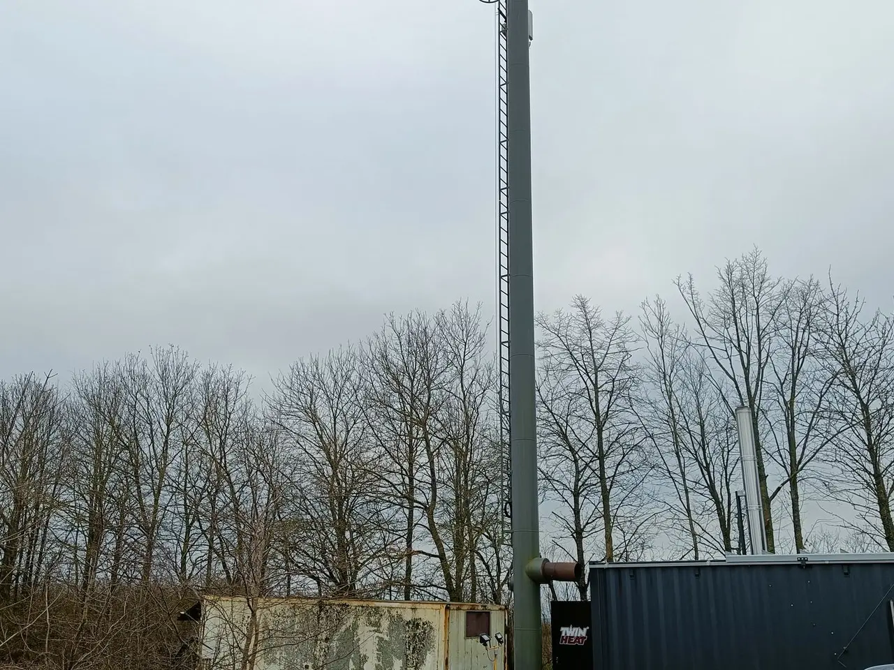 Billede 1 - - - - Skorsten  16 meter