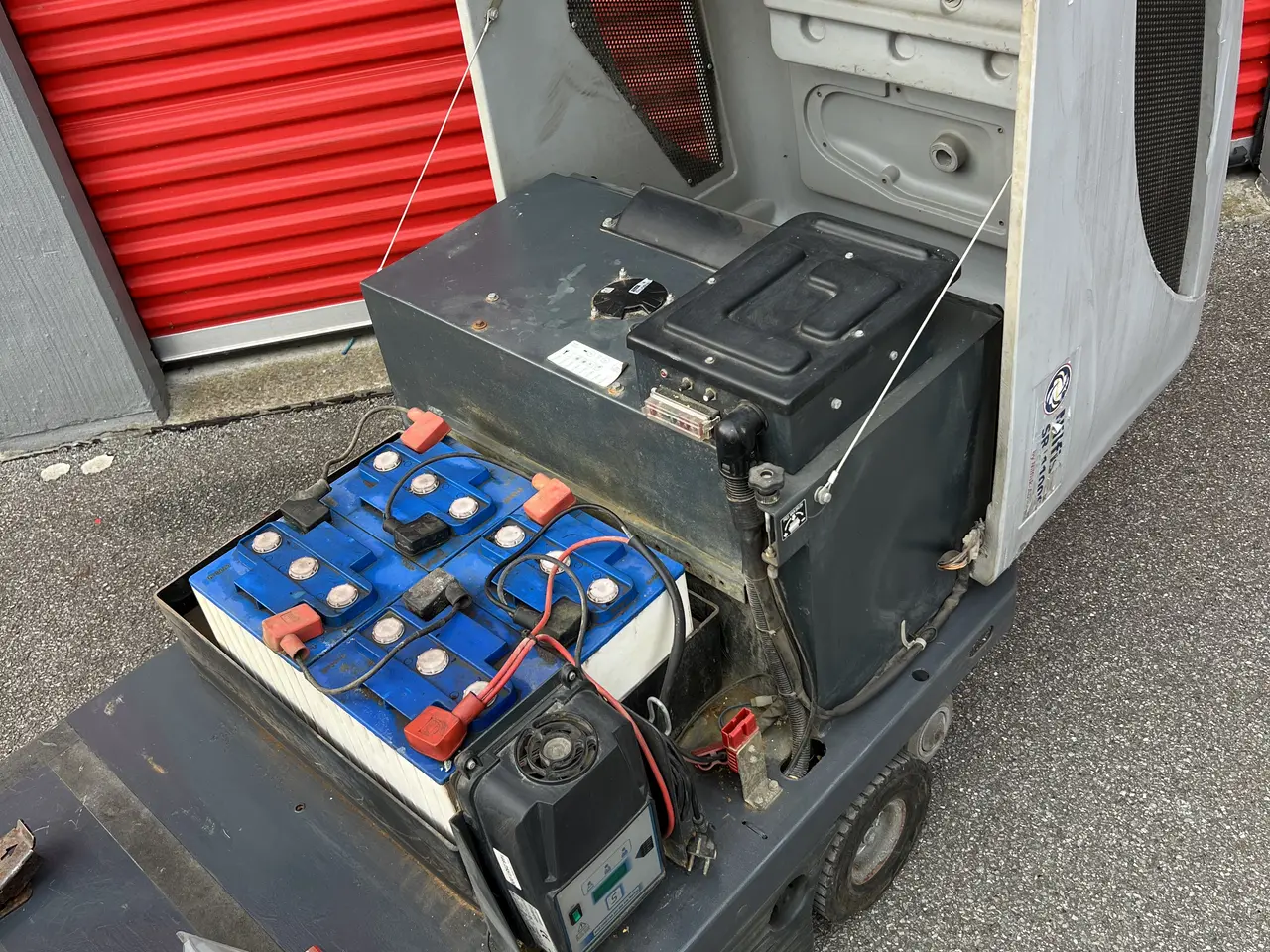 Billede 2 - Nilfisk SR 1100S Fejemaskine