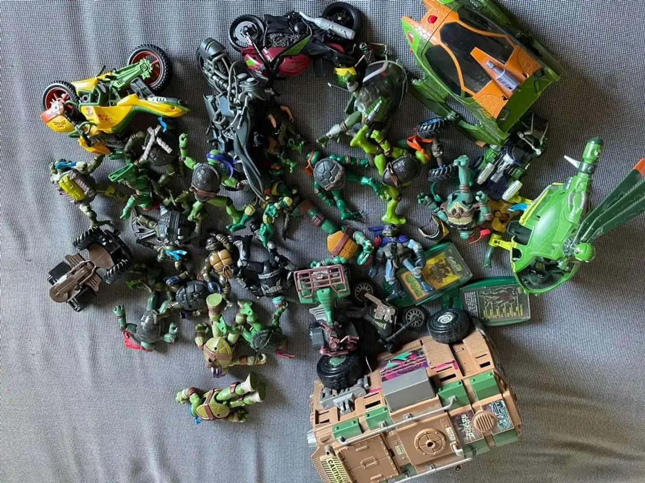 Billede 1 - En stor pose turtles