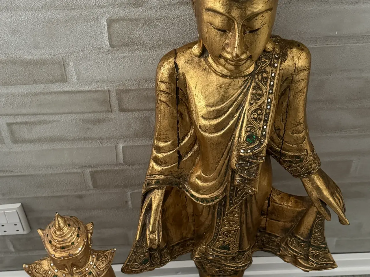 Billede 10 - To store Mandalay Buddha i massivt træ