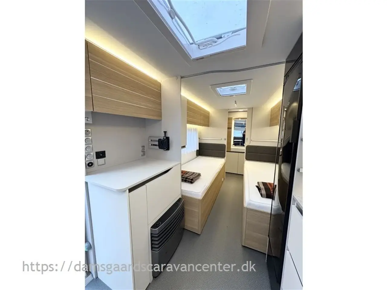 Billede 5 - 2021 - Adria Adora 572 UT   Enkeltsenge-Endebad-Gulvtemp.-Mover