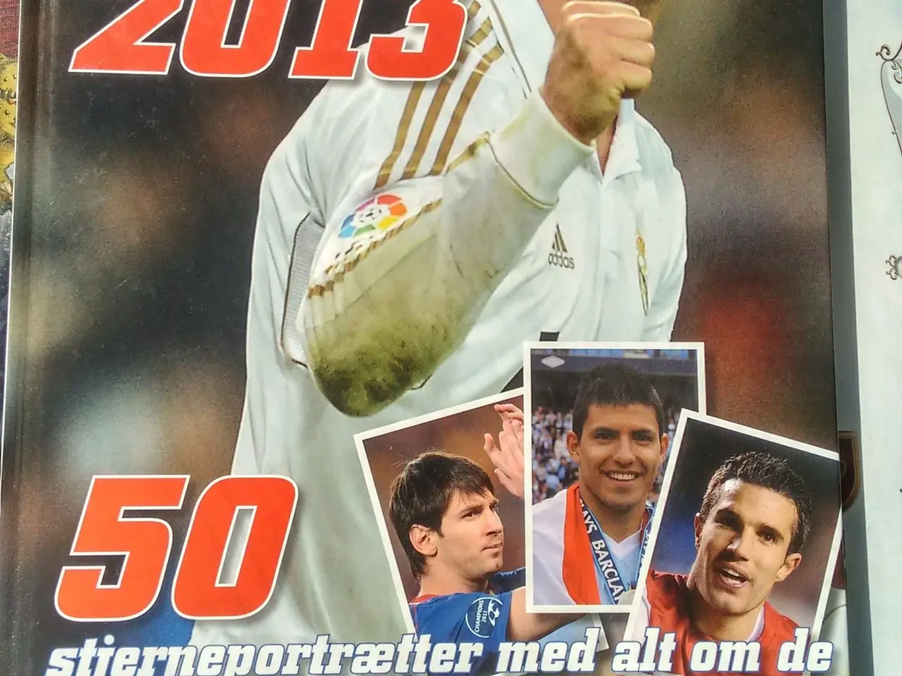 Billede 1 - Fodbold Stjerner 2013 bog