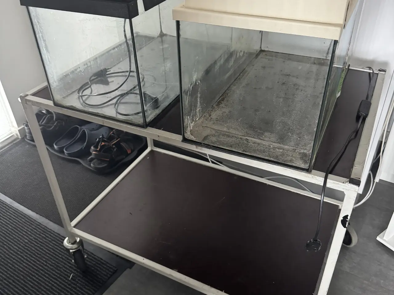 Billede 1 - 2 x 54 Liter Akvarier