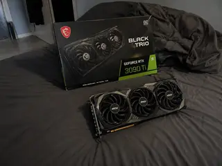 SÆLGES: NVIDIA GeForce RTX 3090 Ti trio MSI 24 GB 