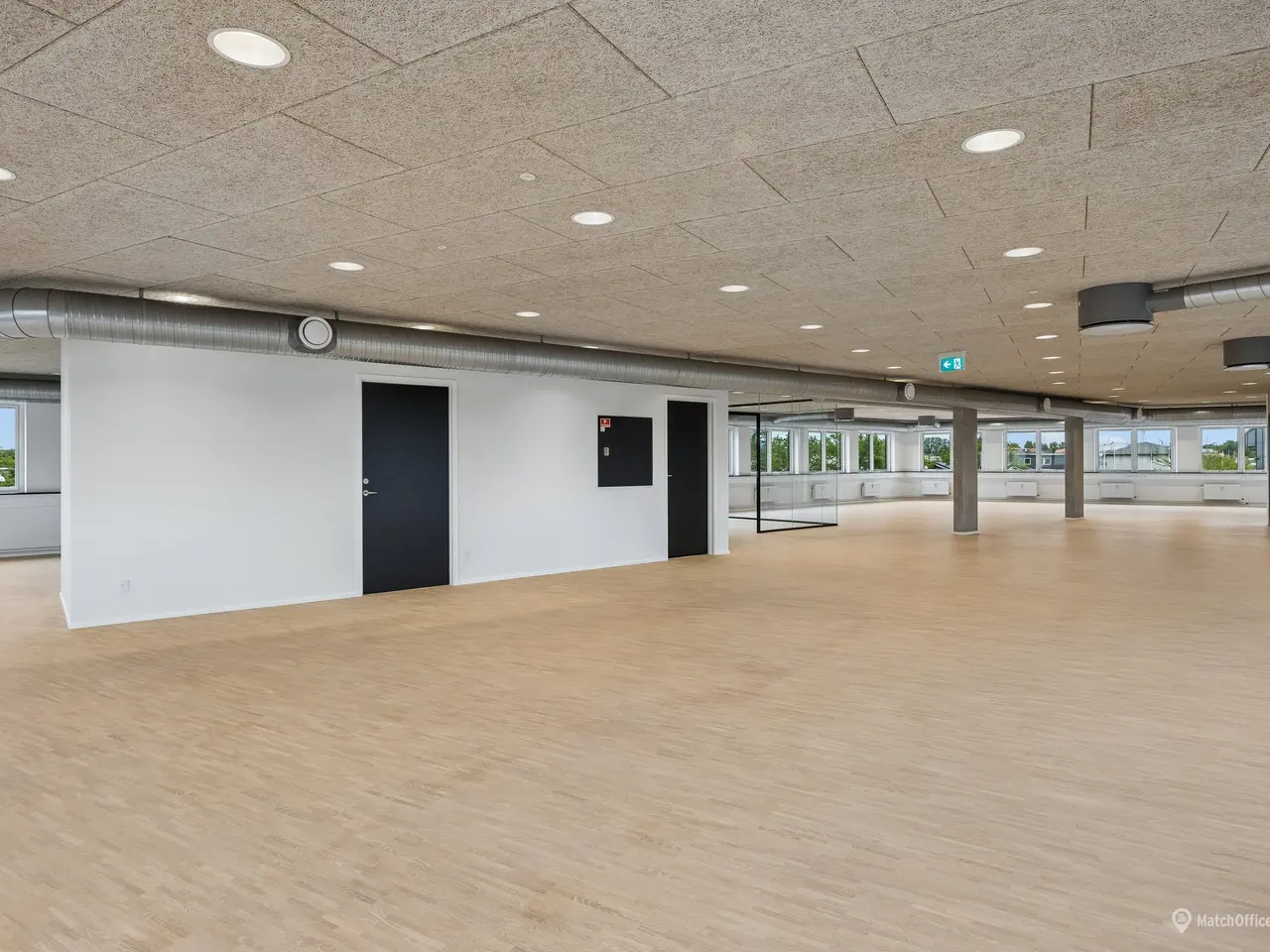 Billede 16 - Førsteklasses kontorejendom – med plads til at samle hele forretningen