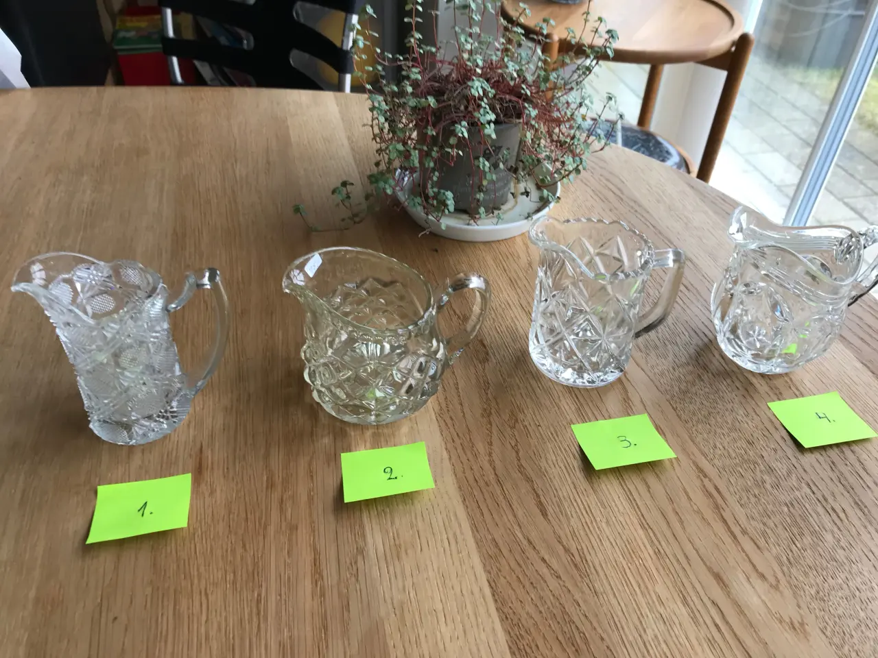Billede 1 - Flødekande i presset glas - gamle danske!