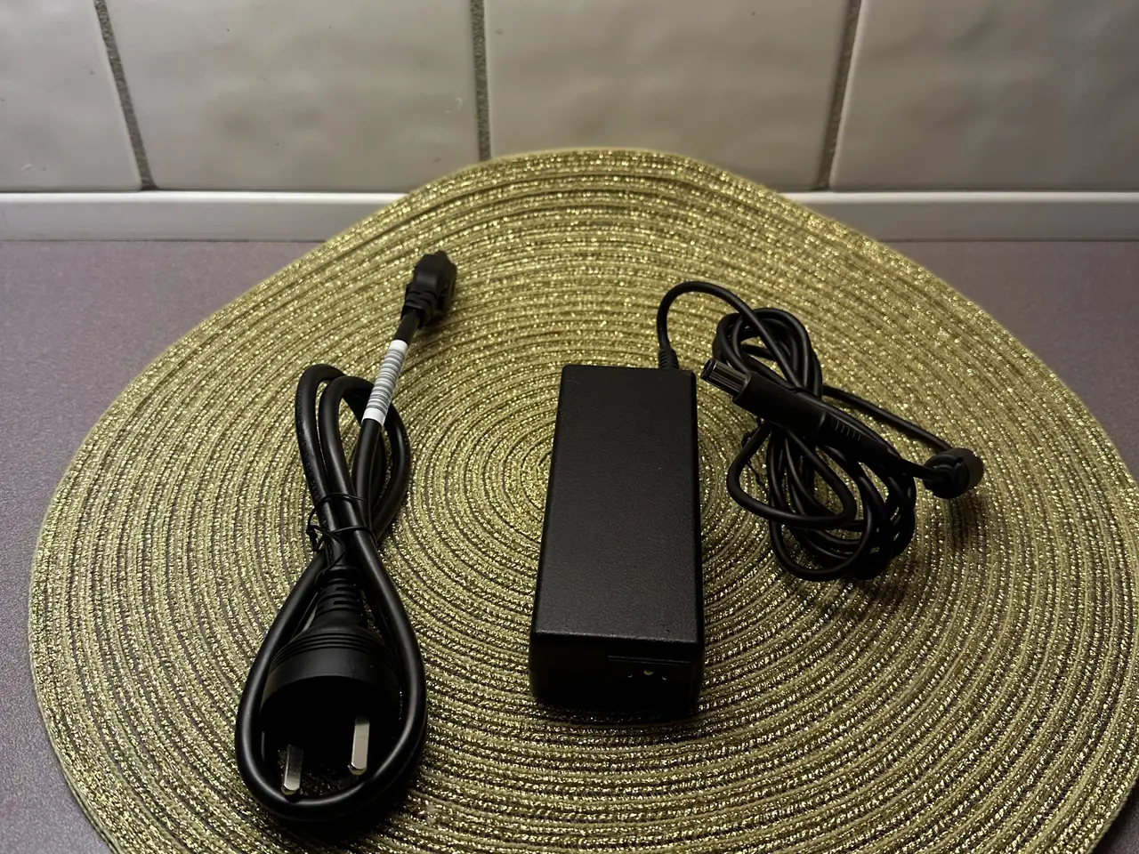 Billede 1 - HP computer oplader 90 Watt AC adapter 