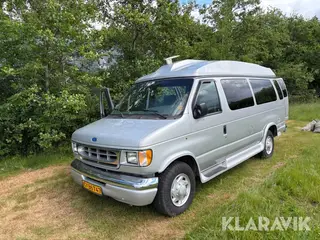 VIP-bus Ford Econoline E350, Amerikansk model