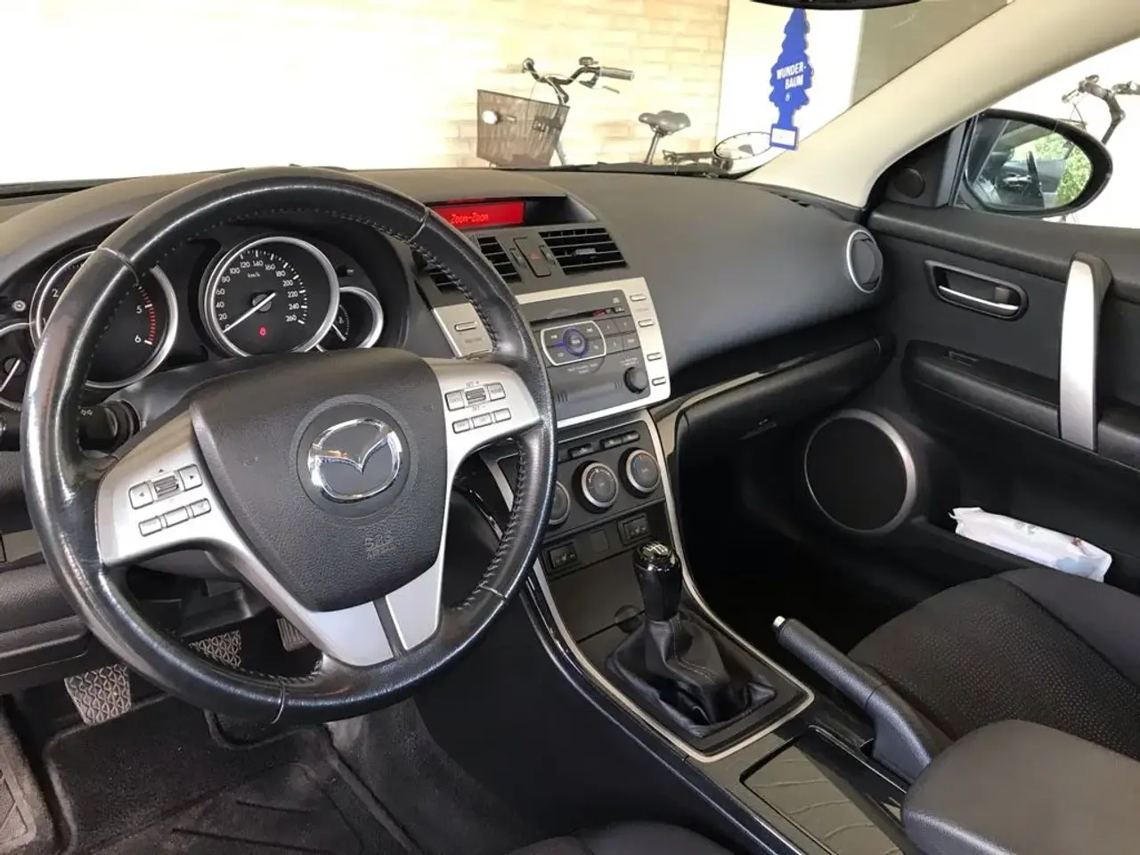 Billede 1 - Mazda 2.0 DE St. Car,  Første Ejer