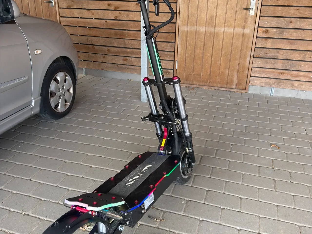 Billede 4 - Halo Knight T107Pro el løbehjul