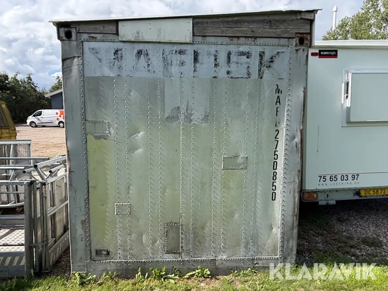 Billede 4 - Container 20 fod med indhold - Sprøjtekabine og diverse