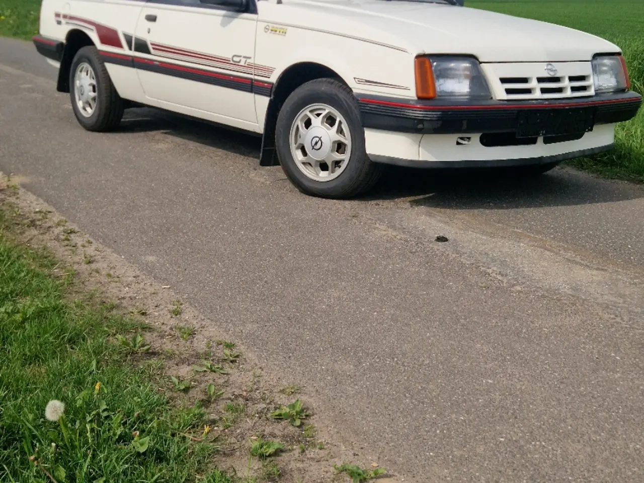 Billede 3 - Unik Opel Ascona GT kun kørt 23.500 km fra ny ! 