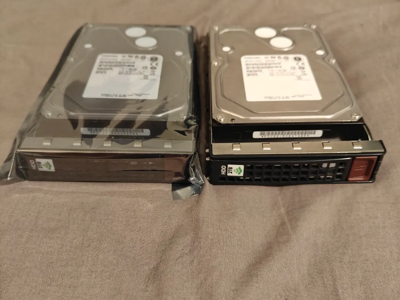 Billede 2 - 2x 2TB SAS Hårddiske, Toshiba