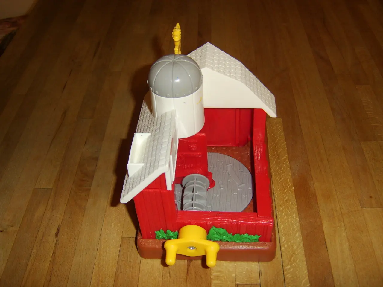 Billede 4 - Fisher-Price Hus til togbane