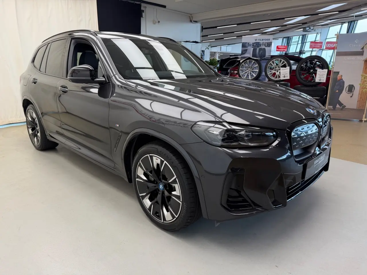 Billede 2 - BMW iX3 Charged Plus M-Sport