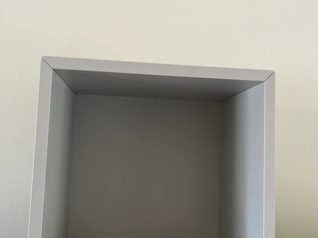 Billede 5 - Ikea Eket reol til væg eller gulv