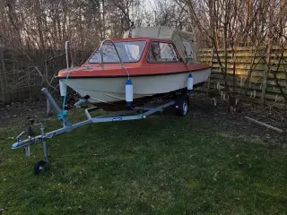 God søstærk båd sælges, Jofa winth 485