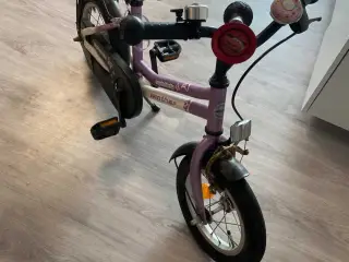 Winter pige cykel