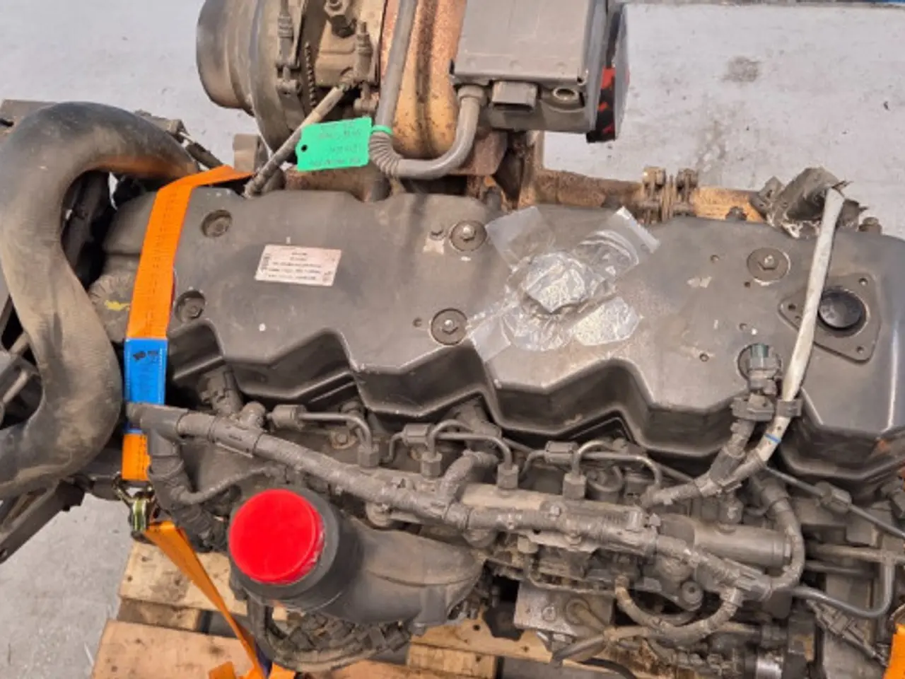 Billede 21 - Iveco F4DG44PF01A Motor 1896840 Gangbar