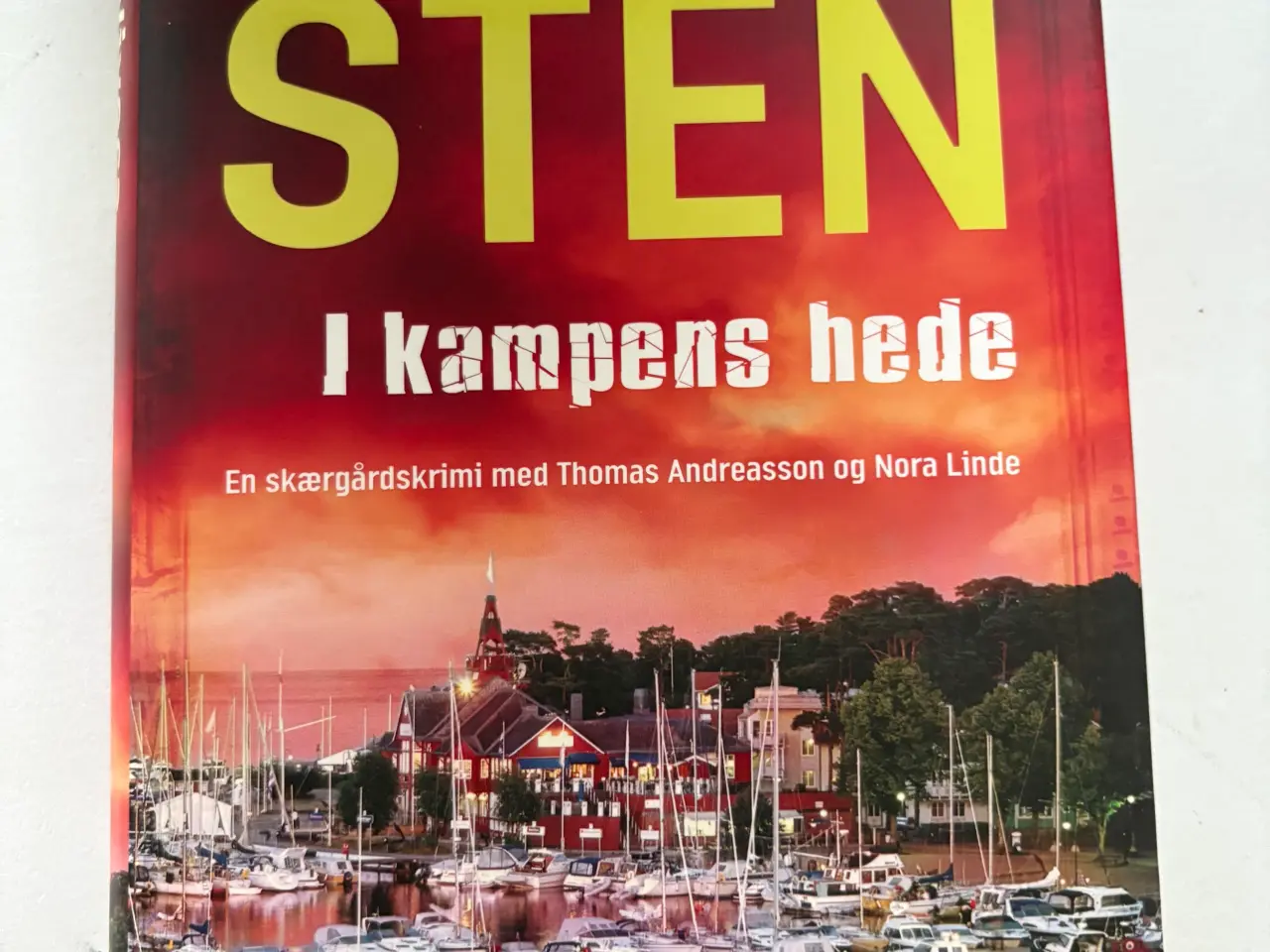 Billede 1 - Viveca Sten- i kampens hede 
