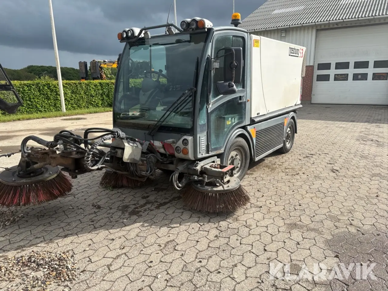 Billede 1 - Fejemaskine Boschung S3
