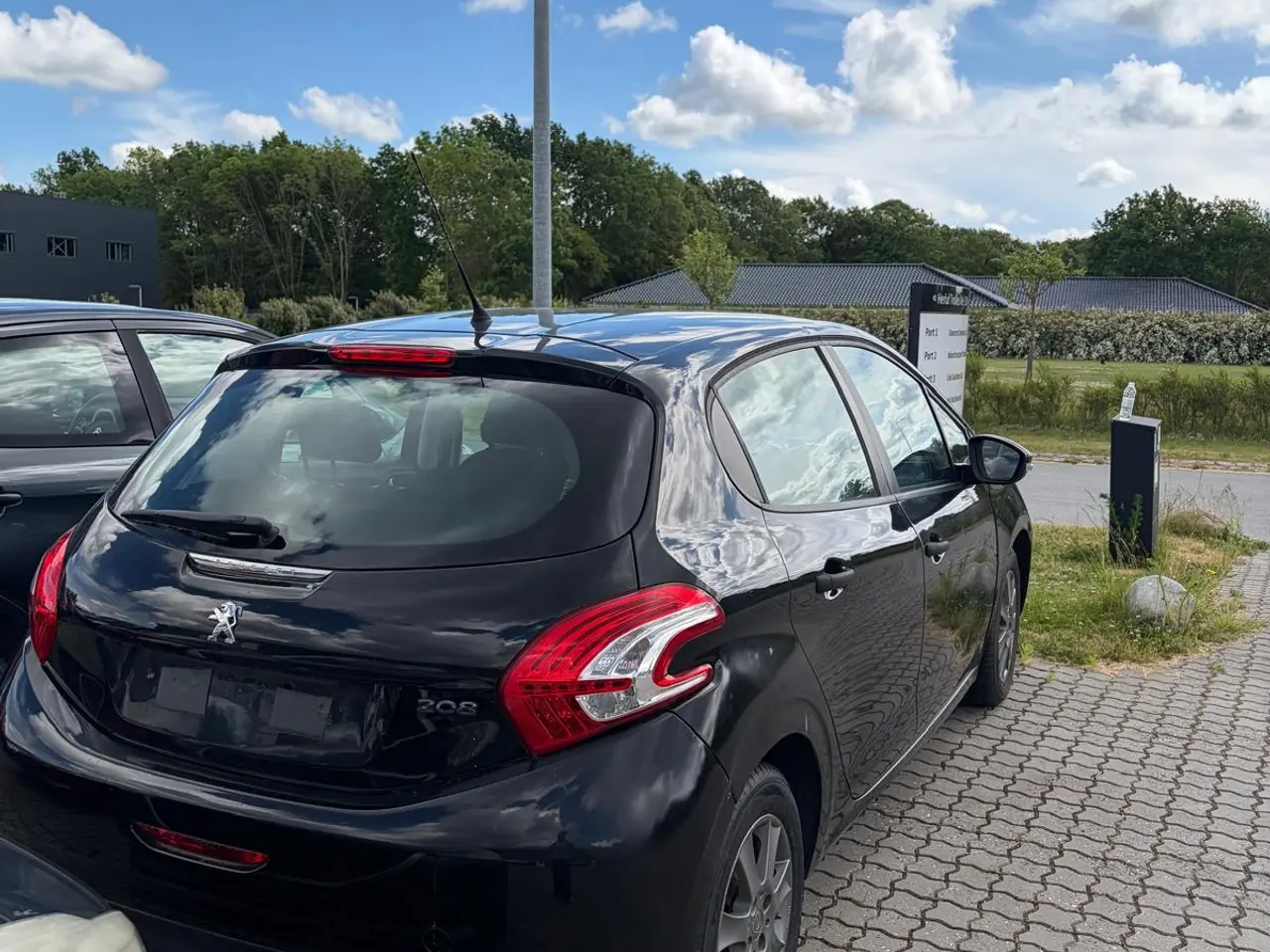 Billede 3 - Til salg: Peugeot 208 2014
