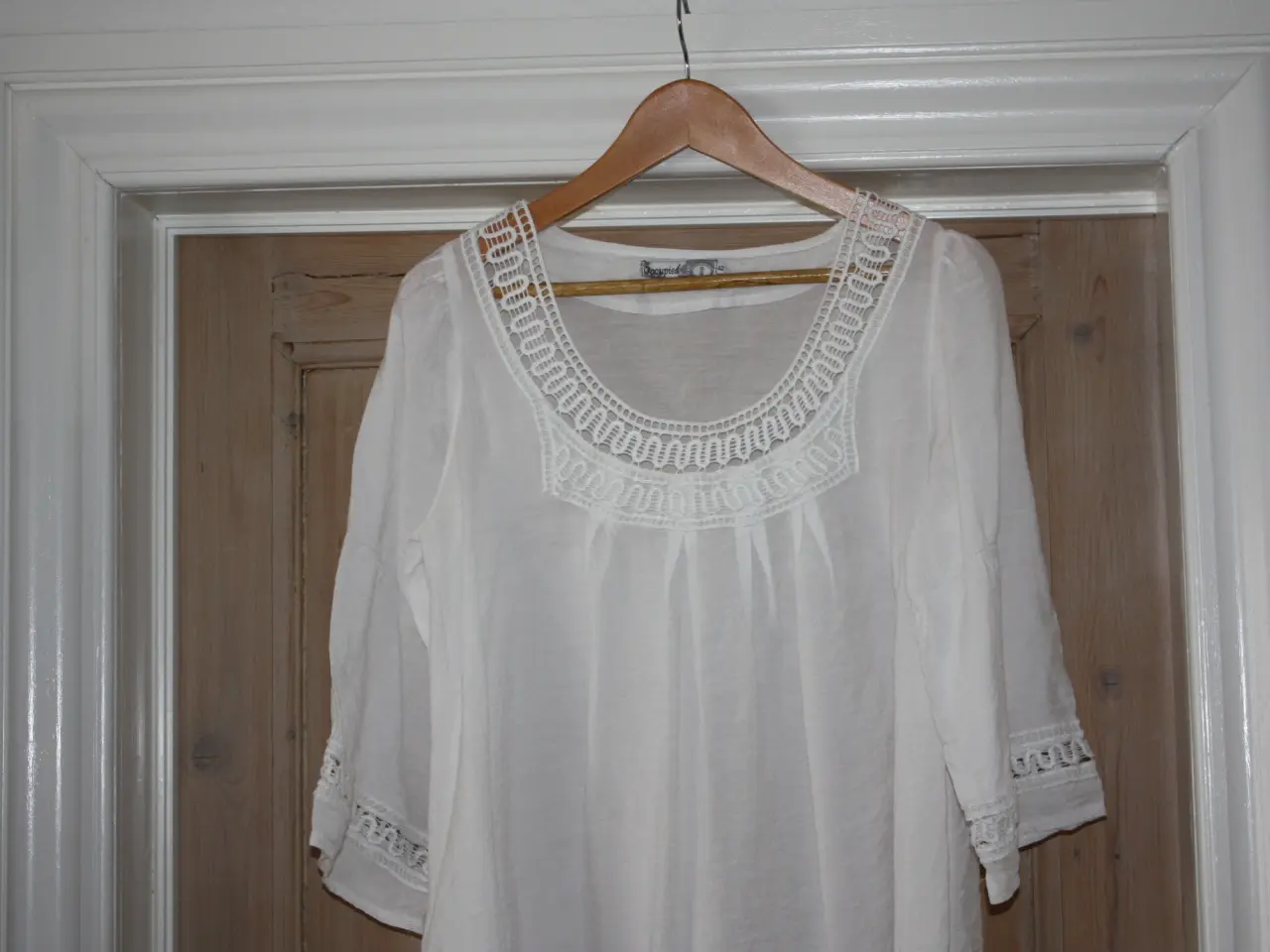 Billede 2 - Occupied kjole str. 42 68% viscose 32% polyester