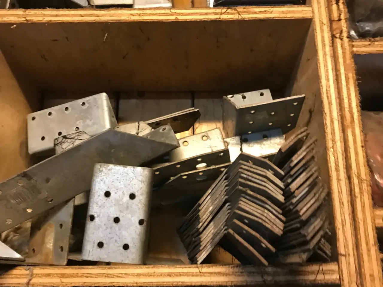 Billede 10 - Galv. Beslag m.m