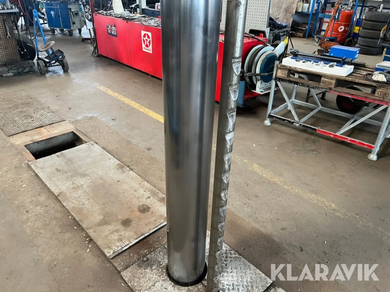 Billede 11 - Tosøjlet hydraulisk lastbillift Stenhøj