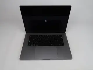 Apple MacBook Pro M2 14"