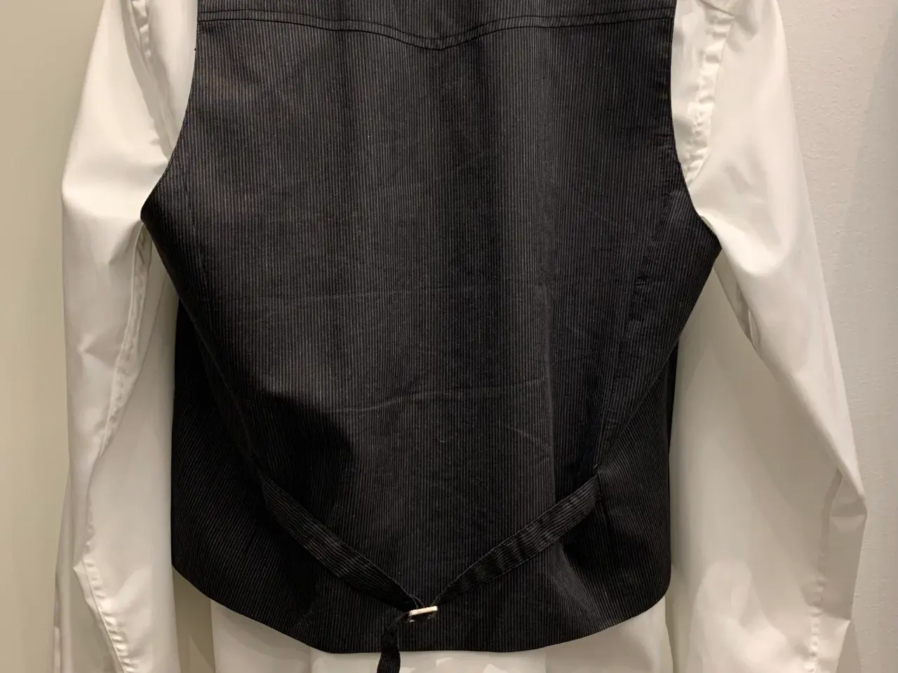 Billede 4 - Konfirmationsskjorte og vest
